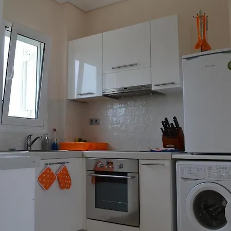 Emma - With Stunning Sea Views Holiday home