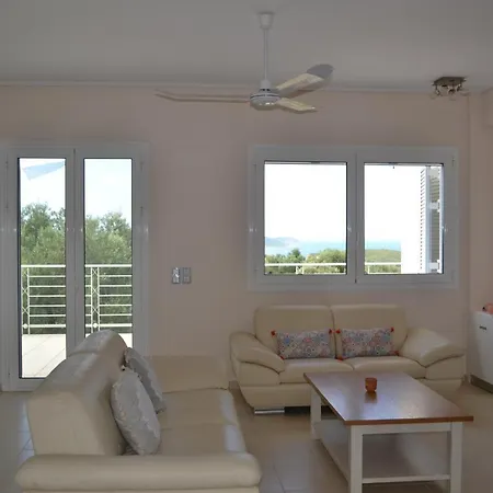 Holiday home Emma - With Stunning Sea Views Kamaria (Messinia)